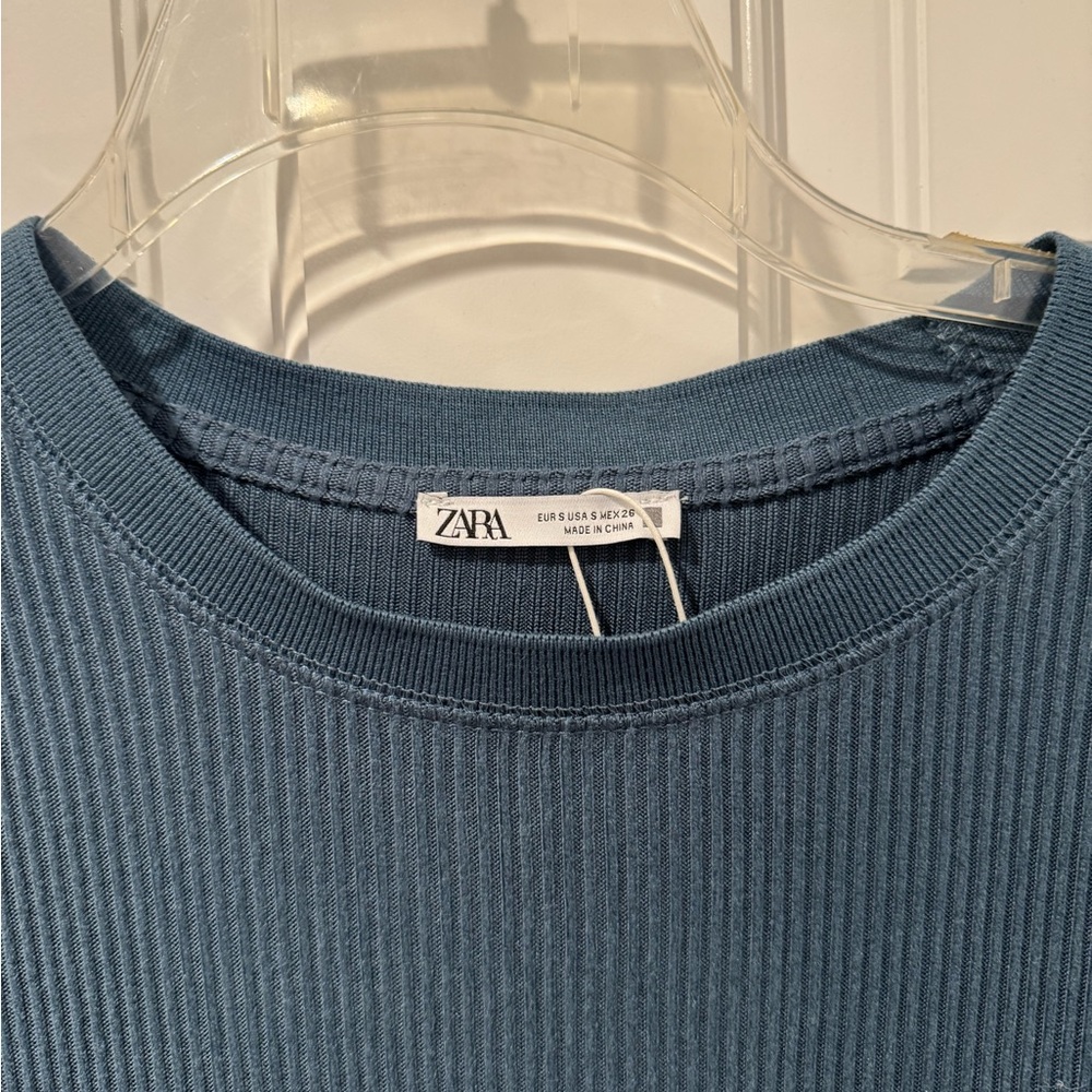Zara Women's Ribbed Top - Picture 3 of 3